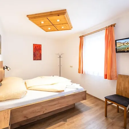 Haus Schwarzenberg Apartamento *